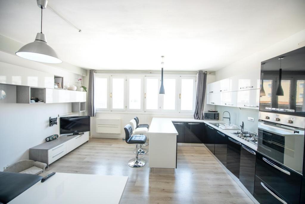 Loft 51 Διαμέρισμα Όλμπια Εξωτερικό φωτογραφία
